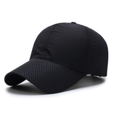 Cappello sportivo performante da donna, berretto da corsa leggero con struttura in rete traspirante, cappello ad asciugatura rapida che allontana