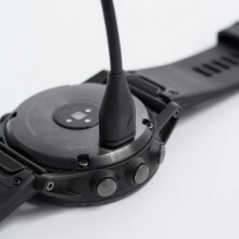Hoogwaardige vervangende oplaadkabel voor Garmin, garandeert veilig en snel opladen, compatibel met Vivoactive3, Fenix5-serie en meer.