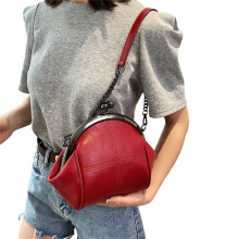 Fashionable SHoulder Bag PU Crossbody Bags with Chain Strap-Red