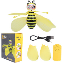 Interactive Insect Toy For Kids Remote Control Electronic Mini Animal With Vibration Moving Technology Built In Battery Waterproof Design Easy Operati