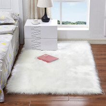 High-quality Polyester Fiber Faux Sheepskin Rug, Soft Fluffy Faux Fur For Living Room And Bedroom, 400 X 400Mm, Rectangle Shape With Non-slip Backing