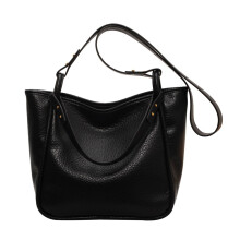 Sac sous les bras à la mode, fourre-tout à bandoulière,-Noir