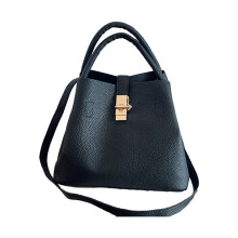 Sac à bandoulière élégant et polyvalent pour femme.-Noir