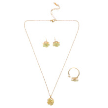 4Sets Vierbladige Groene Blad Ketting Met Katteoog En