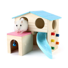 Casinha encantadora para animais de estimação, com formato fofo e escorregador, ideal para pequenos animais peludos. Feita inteiramente de madeira