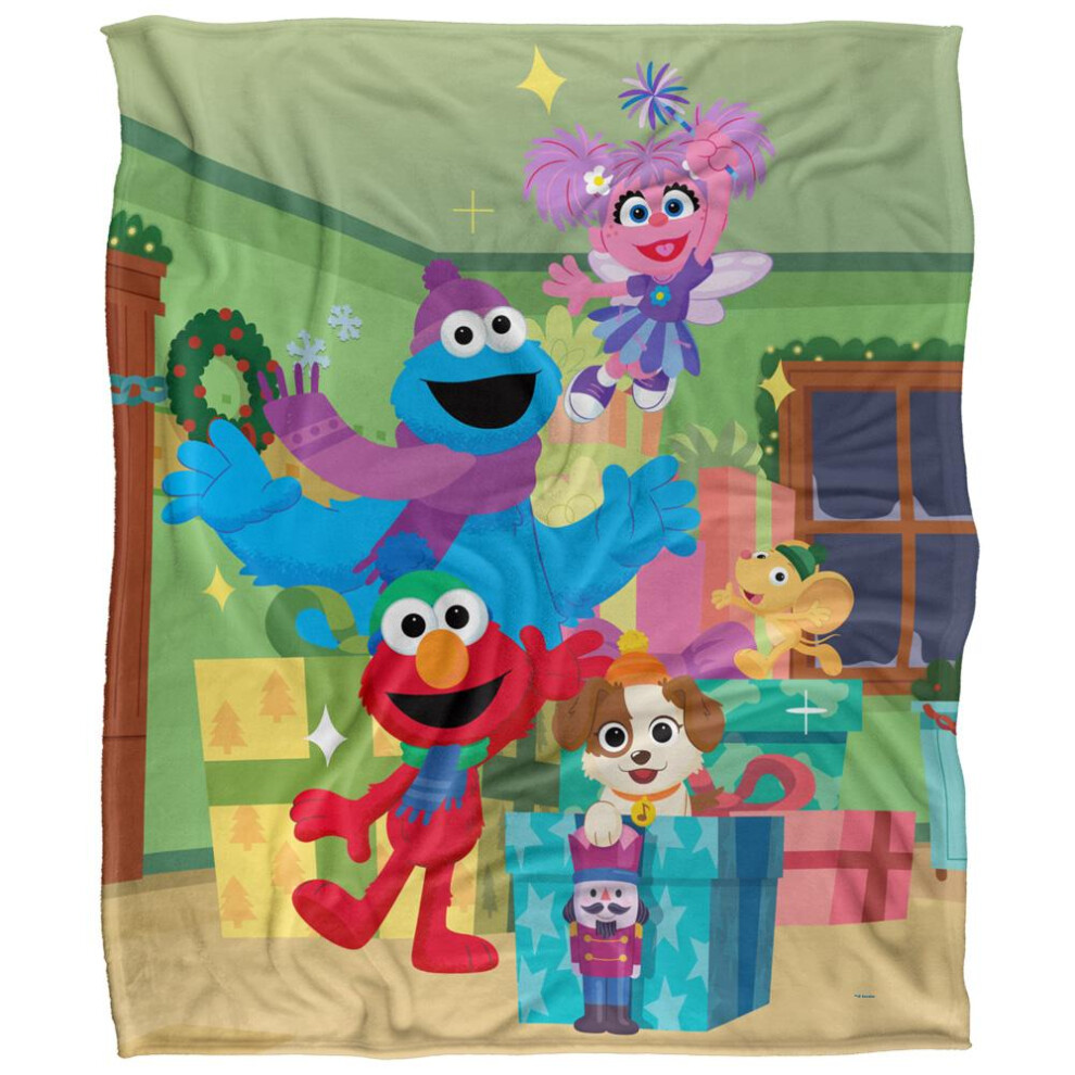 Sesame Street Furry Friends Christmas Blanket Multicoloured