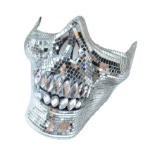 Accessoire de robe demi-masque crâne de cristal adapté pour