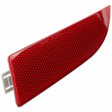 Hoogwaardige ABS-achterbumperreflector met duurzame PMMA-lens voor betrouwbare veiligheid tijdens het rijden in het donker.