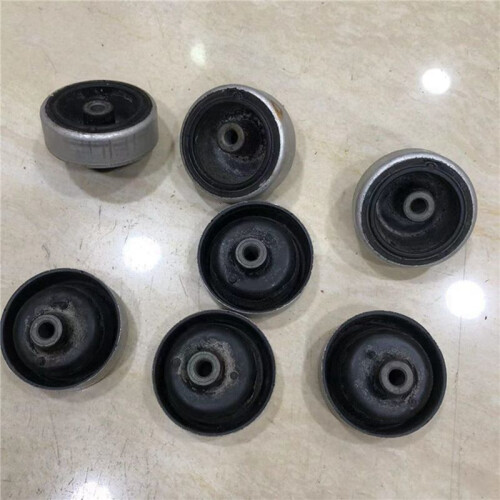 4X Automobile Air Conditioning Compressor Bracket Air Pump Bracket Bushing for  Model 3/Y 2021 1506443-00-Z 1