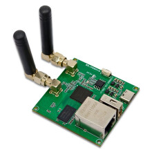 2.4G Draadloze Wifi-Routermodule 300 Mbps Dubbele Antenne Wifi FPV Videotransmissiemodule MT7620N Open Source Router