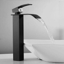 Hochwertige Badezimmerarmatur mit elegantem Wasserauslass, Anti-Fingerprint-Oberfläche, Kalt- und Warmwasserregulierung für einfache Installation