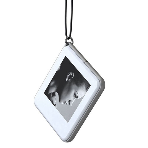 3X NFC Function Keyring 1.54-Inch Three Color Display Screen Image Wireless Transmission Keychain Ink Screen 2