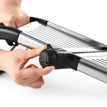 Adjustable Mandoline Slicer for Culinary Creativity, Stainless Steel Blade Ensuring Precision Slices from Very Thin to 9mm