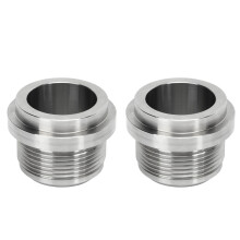 CNC-gefreesde aluminium fitting met AN-afdichtingshoek voor verbeterde vloeistofdoorstroming. Zeer nauwkeurige, lekvrije verbinding met een verfijnde