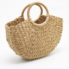 Bolsa de palha feminina, bolsa de palha artesanal com material requintado e elementos populares, bolsa de mão semicircular em rattan trançado para