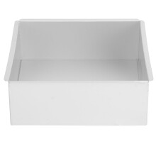 Forma quadrada com sistema antiaderente, versátil para cheesecakes e bolos caseiros, superfície lisa e sem rebarbas para manuseio seguro, durável.