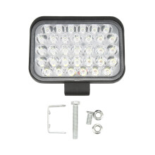 Ilumina la noche con luces de trabajo LED de alto lumen y ángulo de haz amplio de 150. Ideales para camiones, tractores, barcos y vehículos