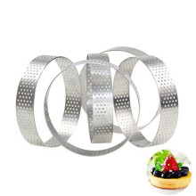 18 Stück 6cm Torten Ring Rostfreier Stahl Törtchen Form Kreis Schneider Torten Ring Hitzebeständige Perforierte Kuchen Mousse Formen