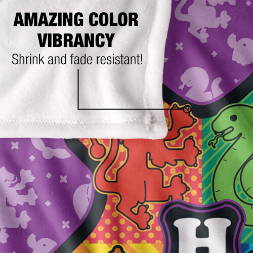 Harry Potter Harry Potter Chibi Hogwarts Crest Blanket 2