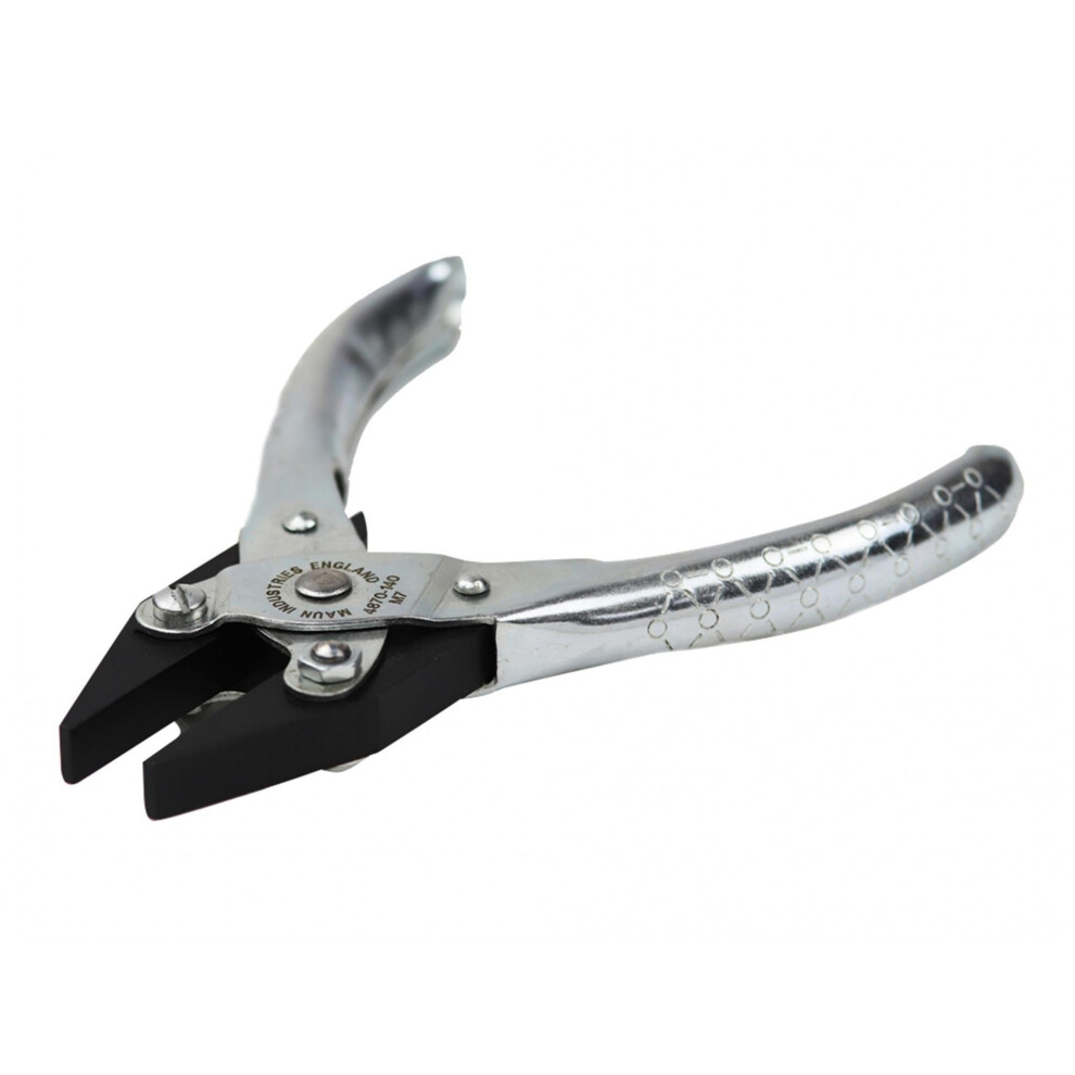 Maun Flat Nose Pliers, Smooth Jaws 140Mm 5063750607771