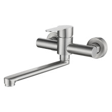 Torneira comercial com design compacto, fácil instalação em qualquer ambiente, aço inoxidável durável que garante total flexibilidade e