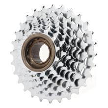 Hoogwaardige vrijloop voor mountainbikes, gemaakt van chroommolybdeenstaal met een vernikkelde afwerking voor soepele rotatie en eenvoudig onderhoud.
