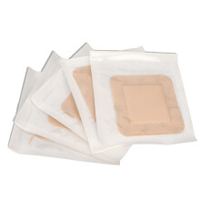 Promuovi la guarigione con il set di 5 pannetti di schiuma in silicone per la medicazione delle piaghe da pressione