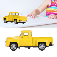 Yellow 1:32 Alloy Vintage Pickup Truck with Diecast and Open Doors