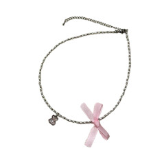 Einzigartiges Halsketten-Accessoire mit Bären-Anhänger.-Rosa