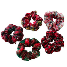 Elegante Weihnachtshaargummis, 5er-Set mit winterlichem Schneeflockenmuster, weiche, elastische Haarbänder für festliche Haaraccessoires.