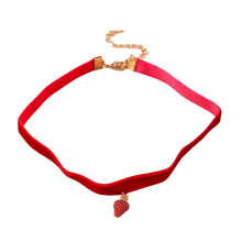Stylish Flower/Strawberry Necklace Elegant Flannel-strawberry