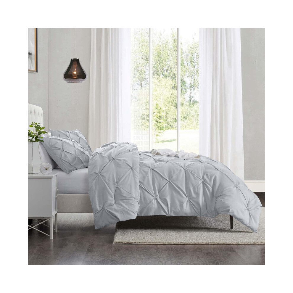 Imperial Rooms (King, ) Pintuck Duvet Cover-3Pc Microfiber Duvet Cover With Pillowcases Silver