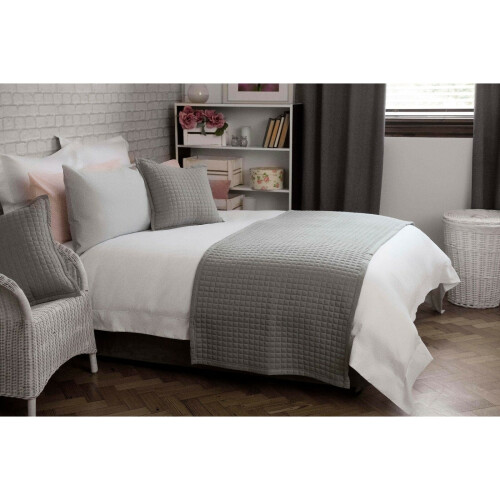 (One Size, Grey) Belledorm Crompton Filled Cushion 2
