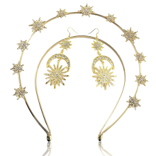 Accessorio per costume da dea, orecchini di cristallo Sole e Luna e copricapo dorato per la sposa, tiara squisita per donna con accessorio per gala
