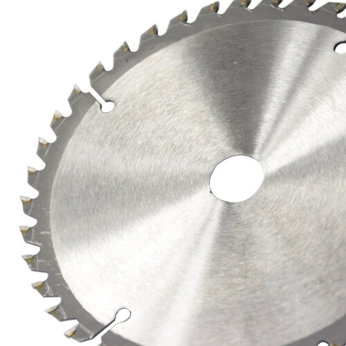 Circular Saw Blade for Precision, 165mm Diameter with Sharp 40 Cemented Carbide Teeth, High Performance Cutting Through Copper Iron, Robust 2