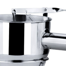 Müheloses Backen mit 1200ML Edelstahl-Trichter und komfortalem Griff