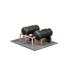 Oil Tanks with Supports & Pipework Kit
