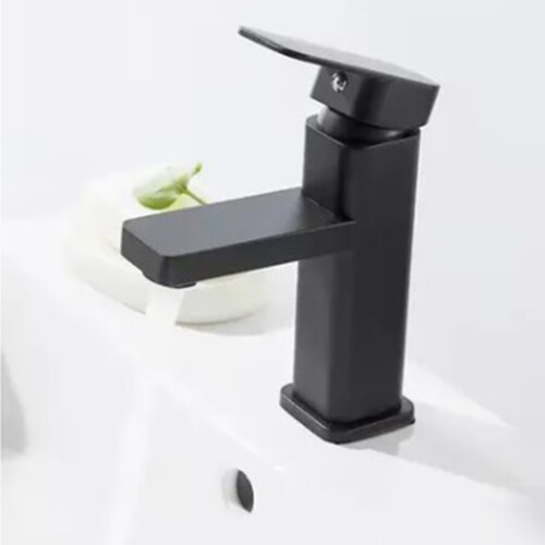 Corrosion-Proof Black Kitchen Faucet with Easy Clean Feature 2