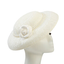 Chapeau seau avec accents de perles, matériaux en dentelle-Blanc