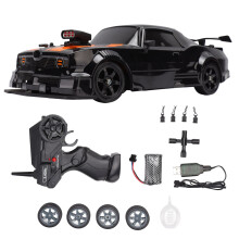 Pretekárske auto s diaľkovým ovládaním napájané nabíjateľnými batériami, skvelé svetlá a efekty vodnej hmly, 2,4G ovládač bez