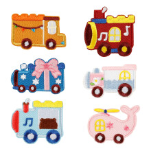 6 stuks mooie speelgoedauto geborduurde patches opnaai-patches