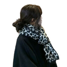 Foulard à motifs léopard en peluche, écharpes à-noir et blanc