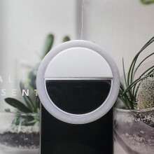 Luce di riempimento per selfie con telefono cellulare Luce di riempimento per selfie di bellezza a LED Mini luce di riempimento Luce di rica
