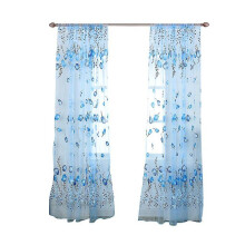 As novas cortinas de tule (1 peça)