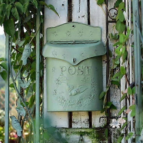 Vintage Iron Wall Mounted Lockable Mailboxred 2