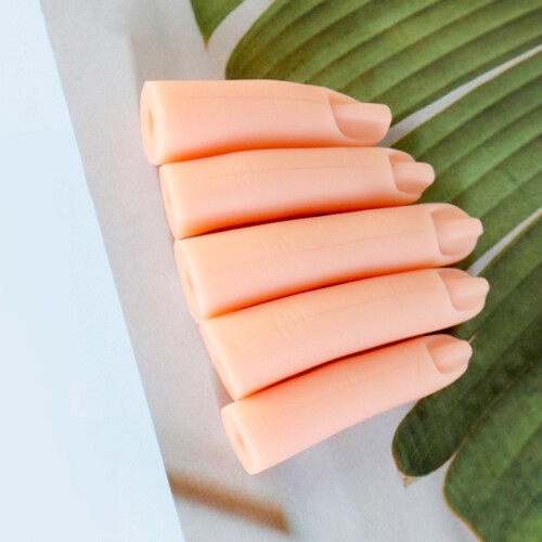 5 PCS Silicone Nail Art Practice Fingers for Training & Display 2