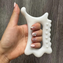 Durable White Face Scrubber,Ergonomic Design,Smooth Texture,Contoured Design,Ideal for Deep Tissue Massage and Facial Contouring