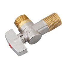Messing afsluitkleppen voor efficiënte waterregeling in-Rood