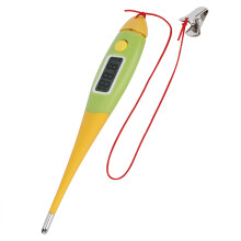 Digitales Tierthermometer mit LCD-Display für gut lesbare Messwerte, robustem Kunststoffgehäuse und weichem Messkopf für hohen Tragekomfort.