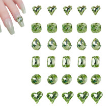 Set mit kunstvollen Strasssteinen, 3D-Nagelkunst-Zubehör zum Selbermachen, langlebige K9-Glas-Strasssteine in smaragdgrüner Farbe